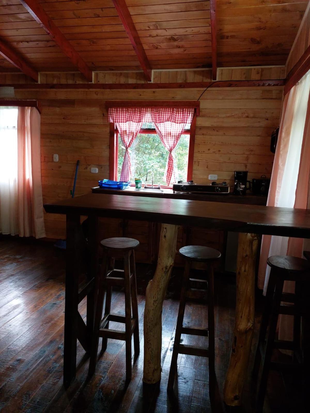 Las Bromelias Lodge Paso Macho الغرفة الصورة